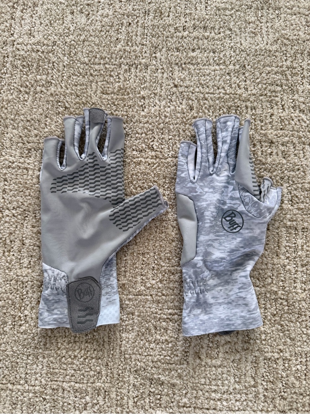 Buff Sun Gloves
